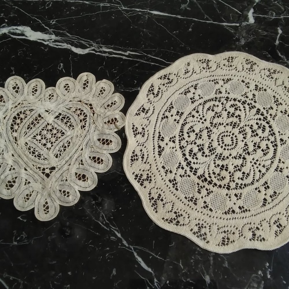Vintage Doilies- Rare Heart & Circle Shape
